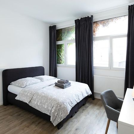 A Pousada Dreams Bielefeld Exterior foto